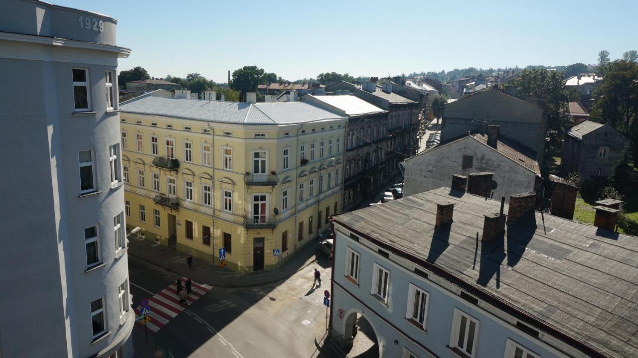 Sunny Apartment Przemysl Exterior photo
